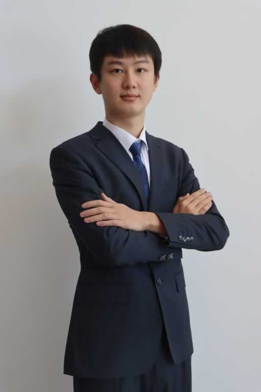 李卓