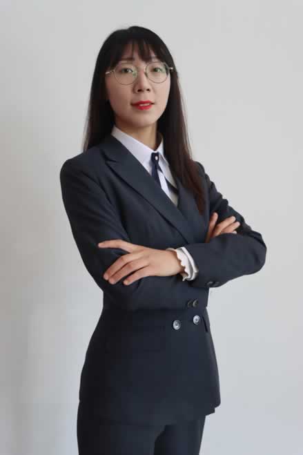 严利迎