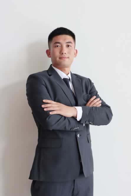 杨航